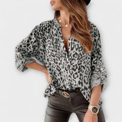Catrin - Modieus blouse met luipaardprint